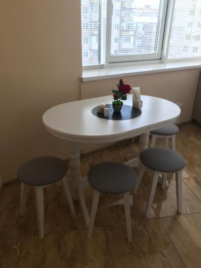 Apart Assistant On Smart Plaza Kiev Extérieur photo
