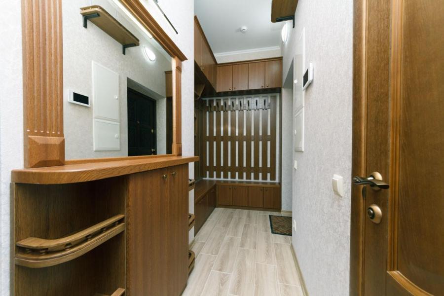 Apart Assistant On Smart Plaza Kiev Extérieur photo