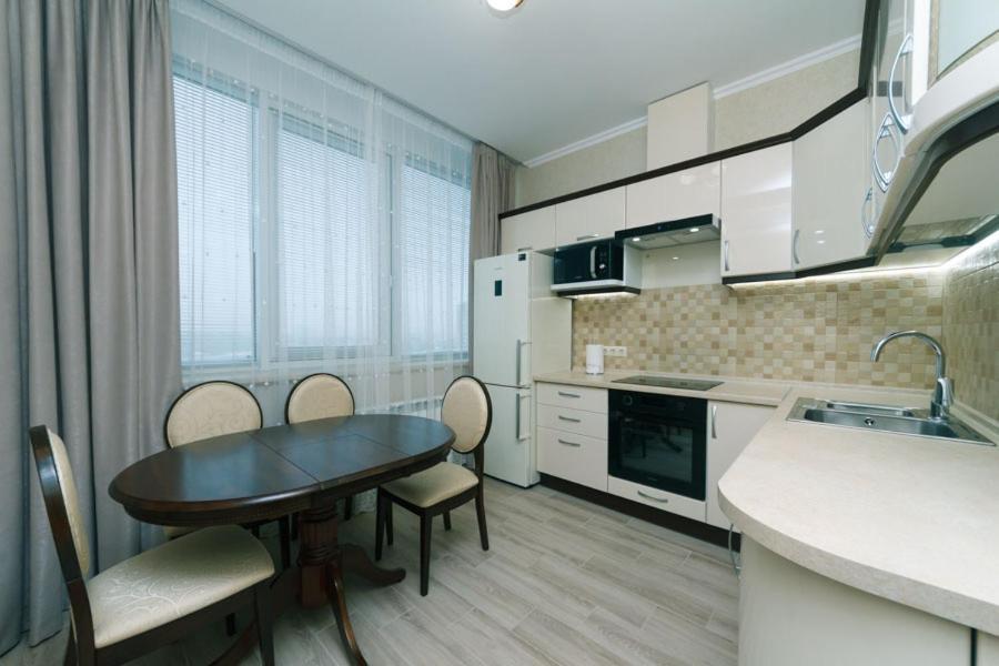 Apart Assistant On Smart Plaza Kiev Extérieur photo